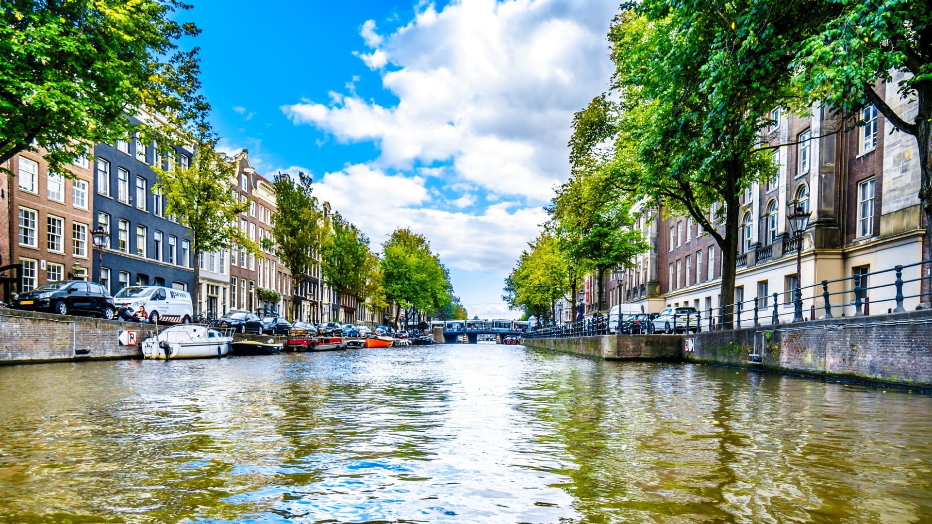 prince canal amsterdam